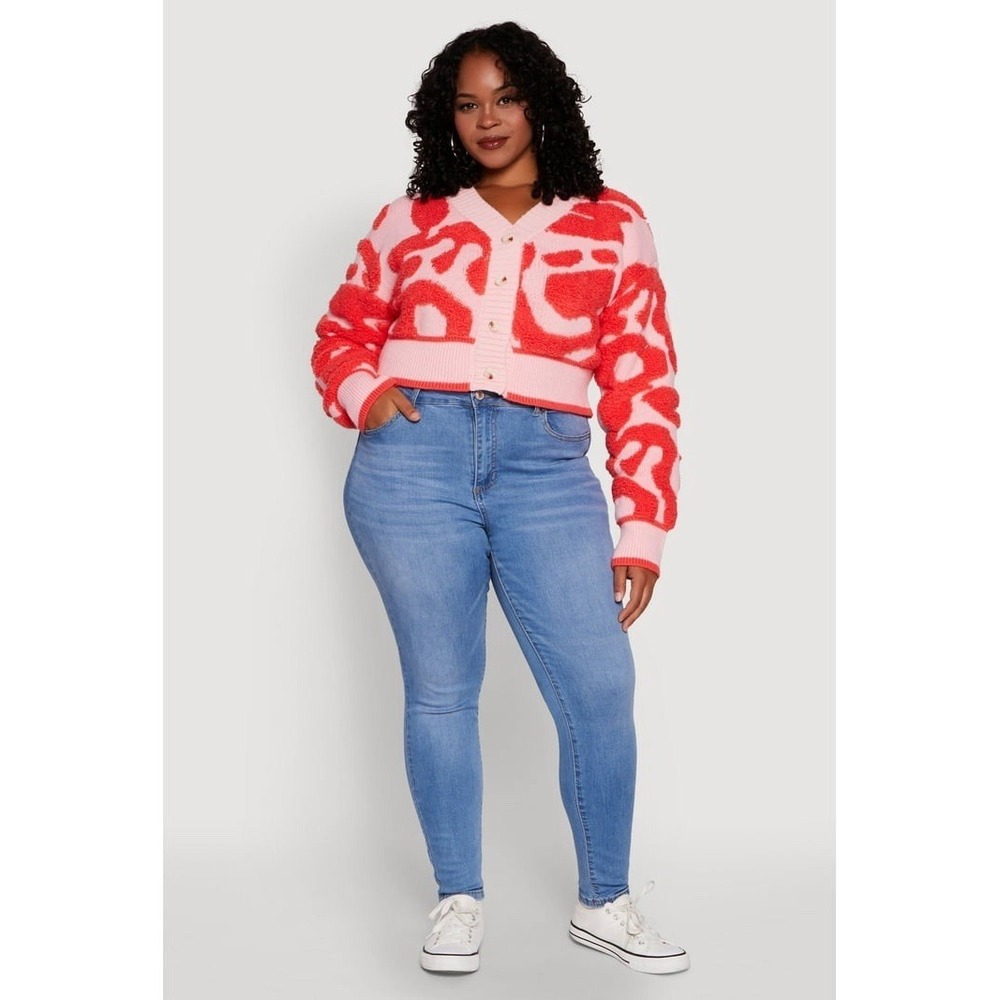 Size XL - Womens Plus Size Tufted Knit Button Front Cropped Cardigan